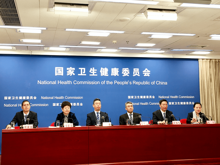 人保服务 ,人保有温度_医养结合行业发展如何? 国家卫健委：全国医养结合机构的床位总数达200万张