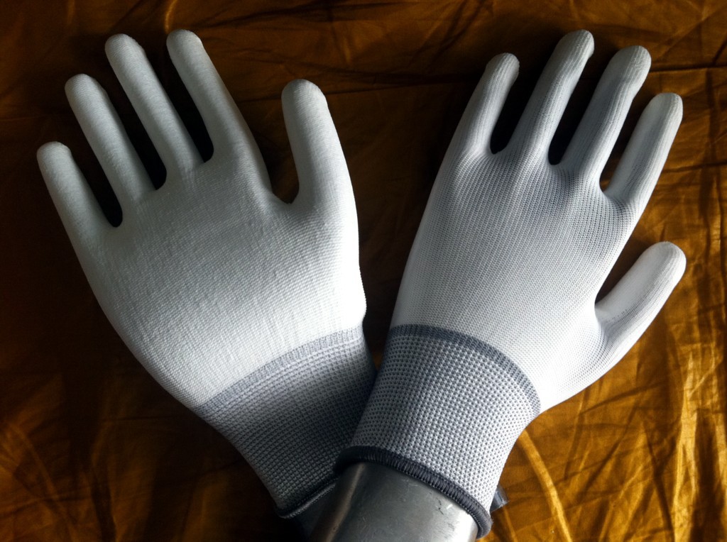 人保服务 ,拥有“如意行”驾乘险，出行更顺畅！_涤纶手套行业产业链结构及投资分析