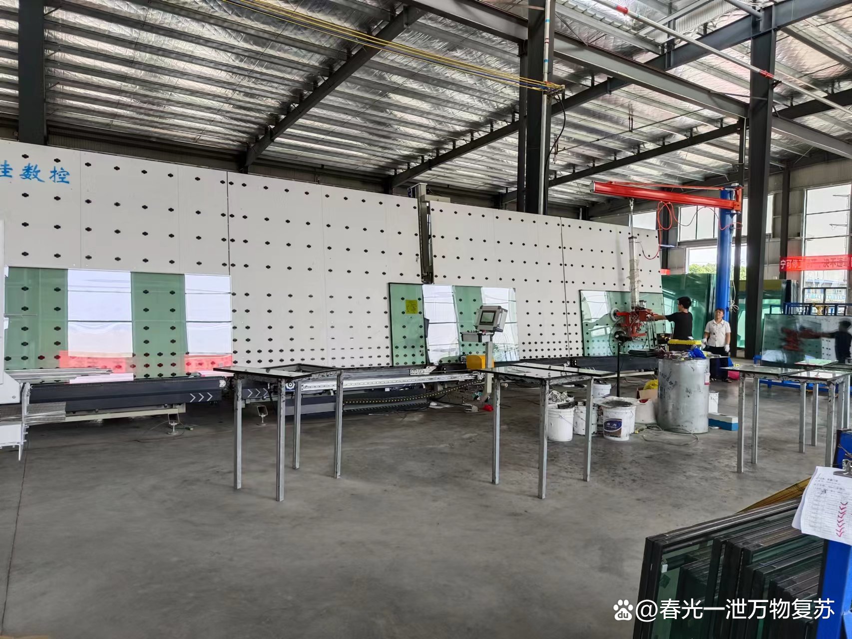 2025年中国玻璃行业市场深度分析报告_保险有温度,人保车险