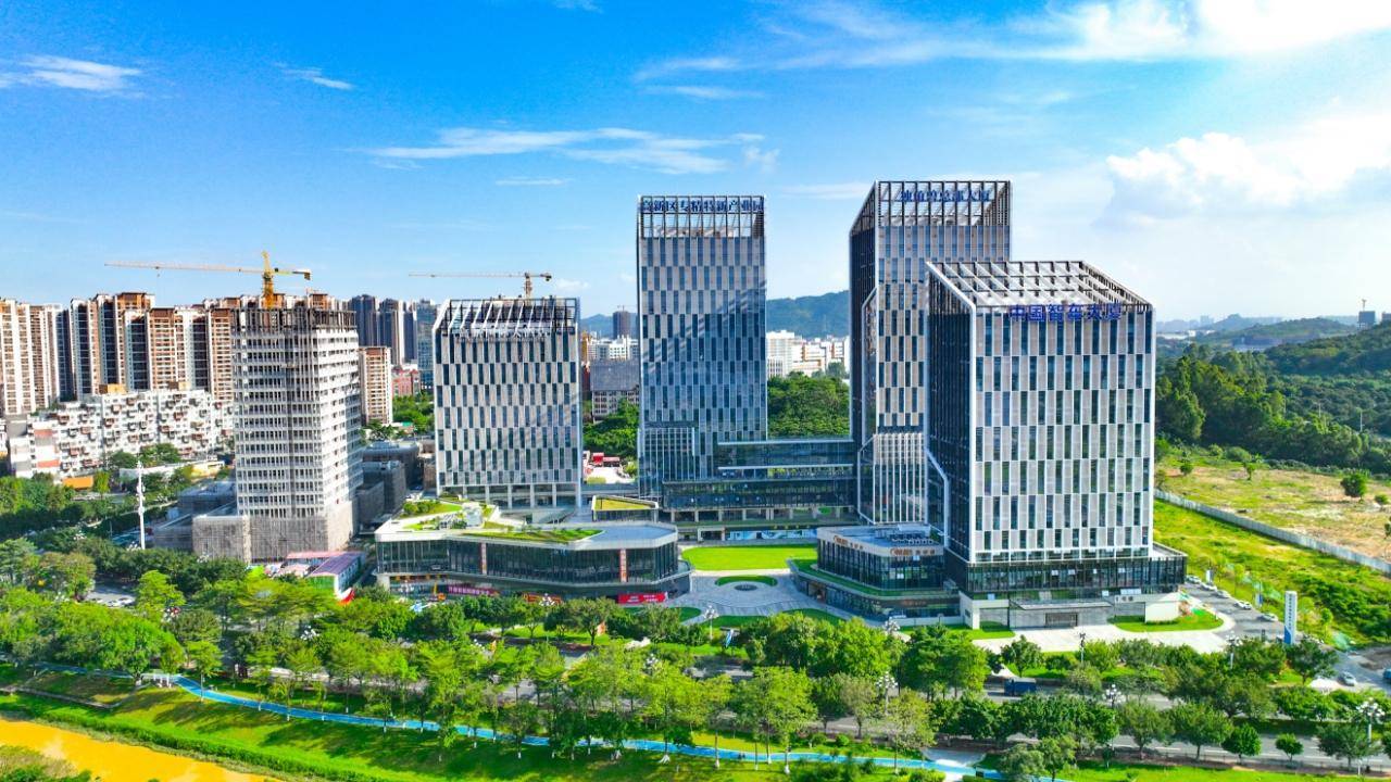 久之洋：公司中标的上海浦东机场二期低空目标探测项目金额为1148万元，目前暂未签订正式合同