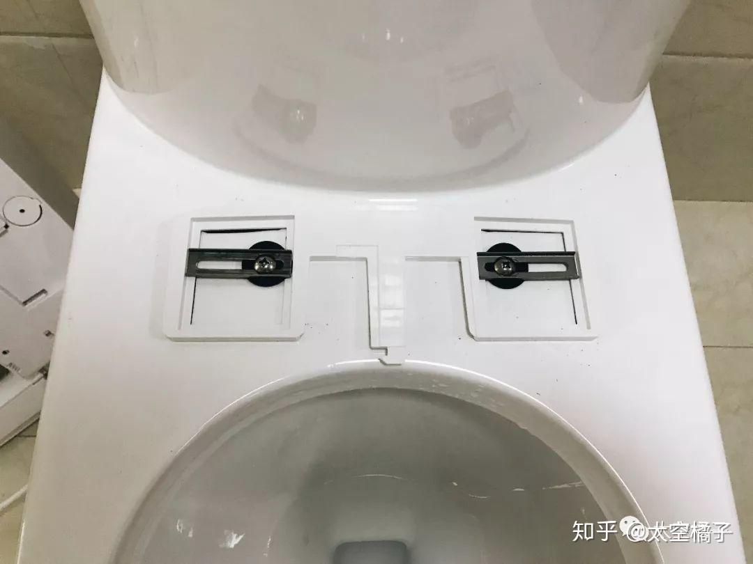 松霖科技获得发明专利授权：“出水装置及智能马桶”