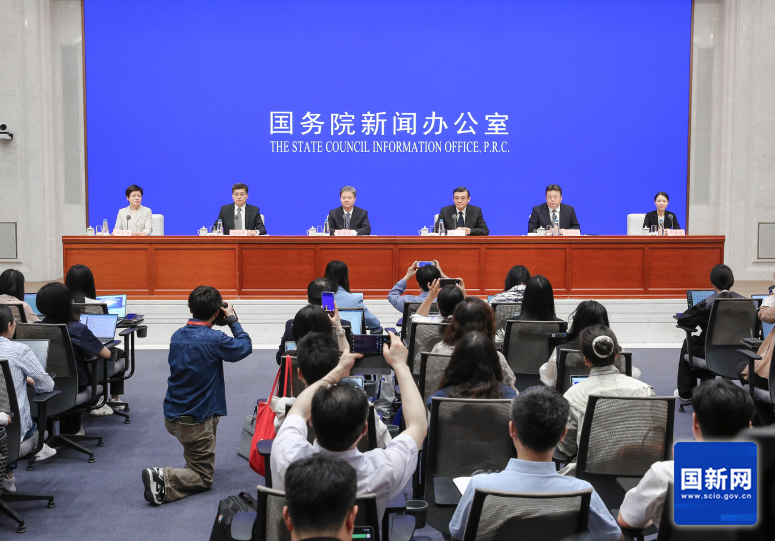 国家发展改革委有关负责同志就《关于健全资源环境要素市场化配置体系的意见》答记者问