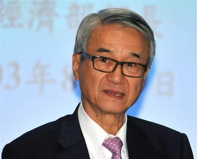 独家!万亿级城商行“换帅”,大股东一把手直接掌舵