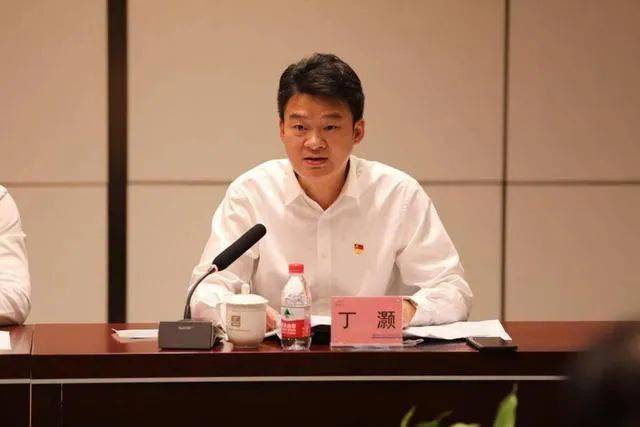 富临精工：杜俊波申请辞去公司副总经理职务