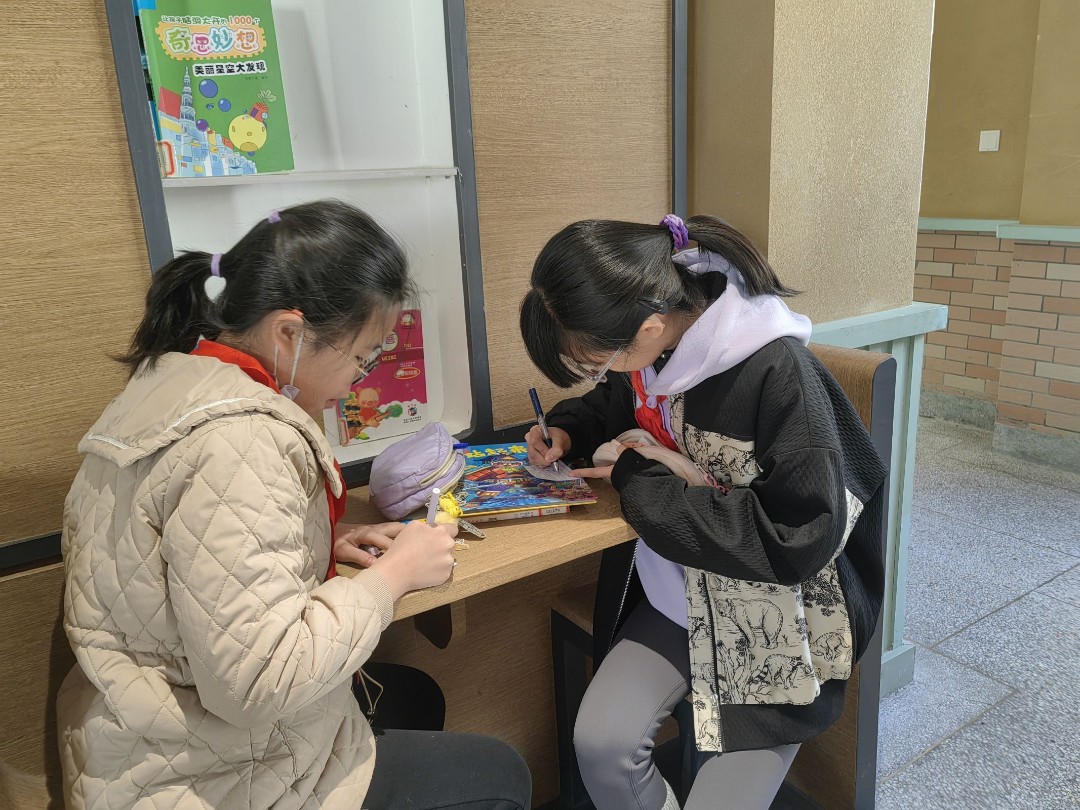 记者手记：让科学之光在争鸣中更加璀璨