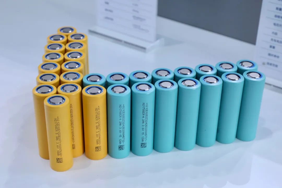 奕东电子：公司应用于新能源电池（动力及储能）及PACK的产品有FPC/CCS等