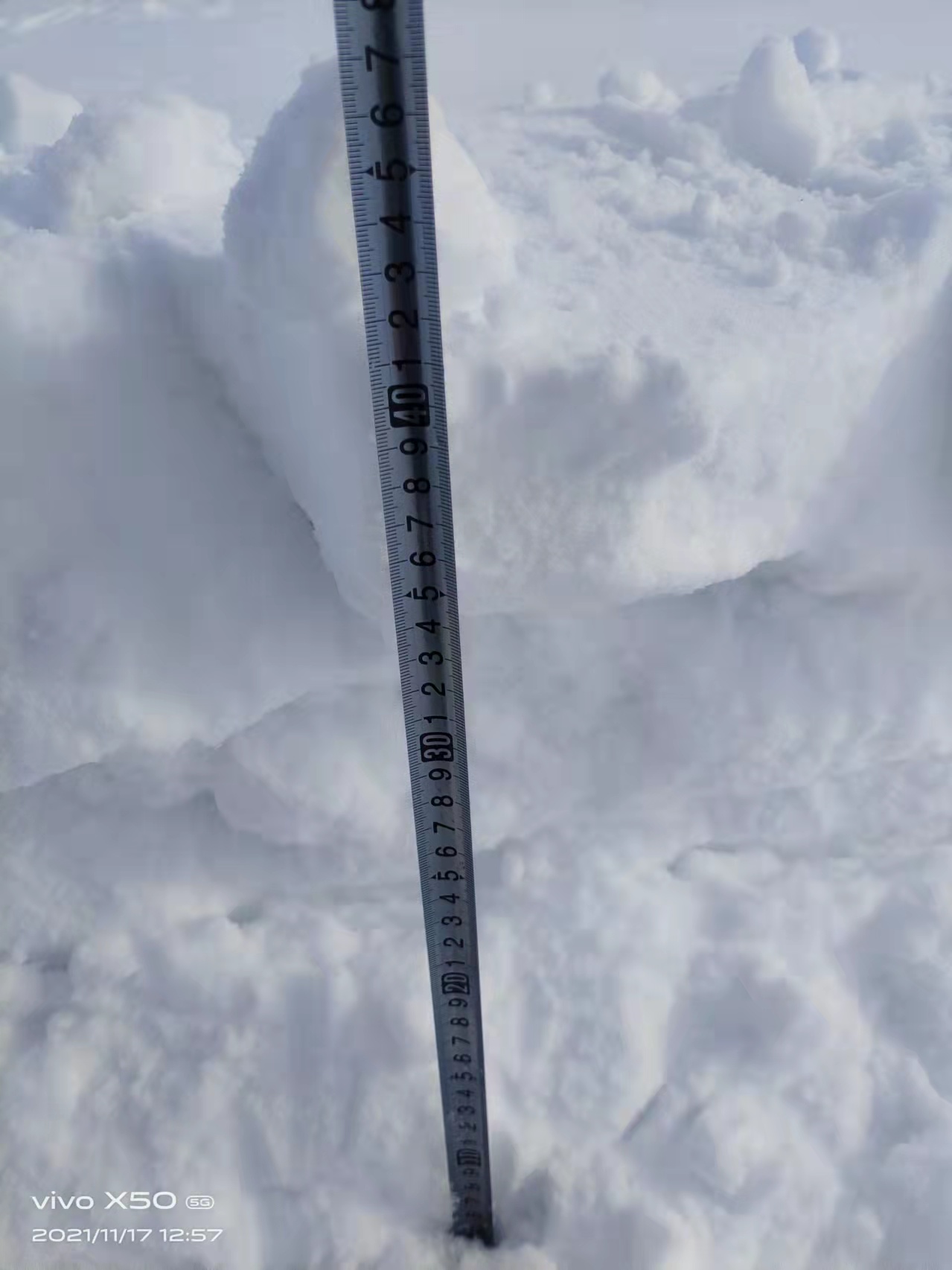 铁建重工获得发明专利授权:“一种承压建筑智能化屋顶除雪系统及除雪方法”