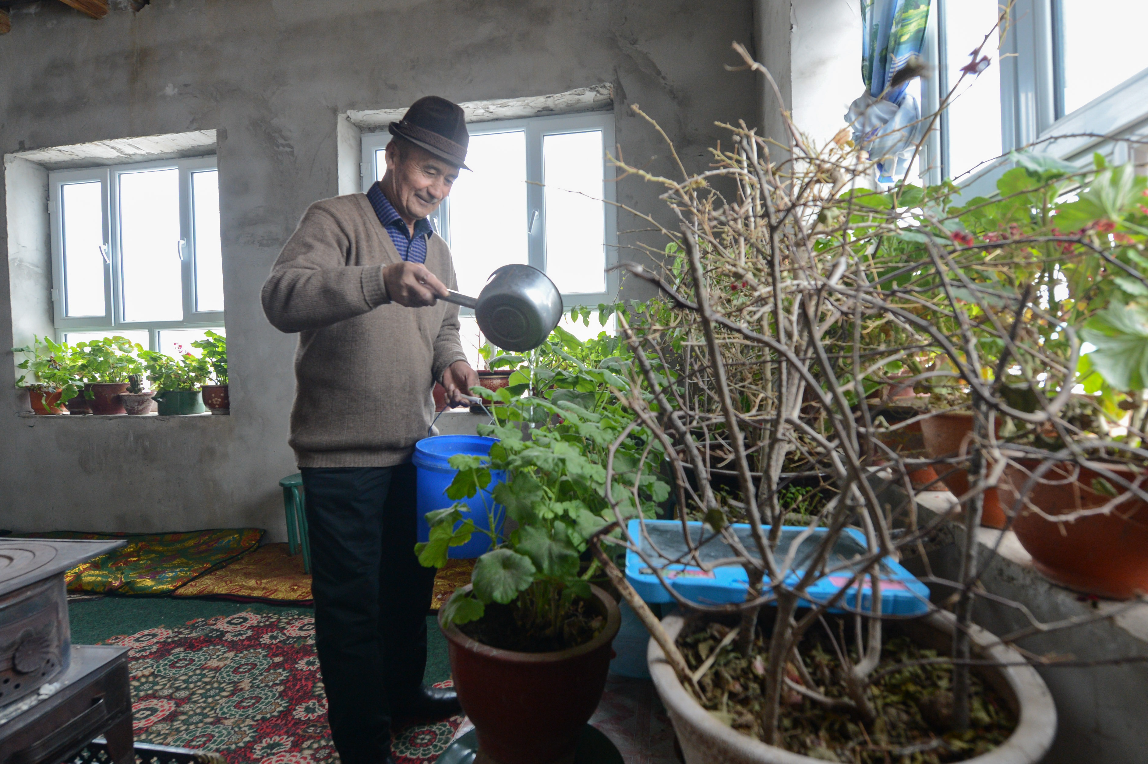 两年建起废旧纺织再生全链条，盘的是“金寨”细账，养的是大别山青