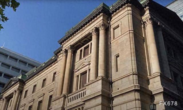 白宫公布美俄会晤特朗普最新行程安排，俄代表团部分人员飞抵安克雷奇