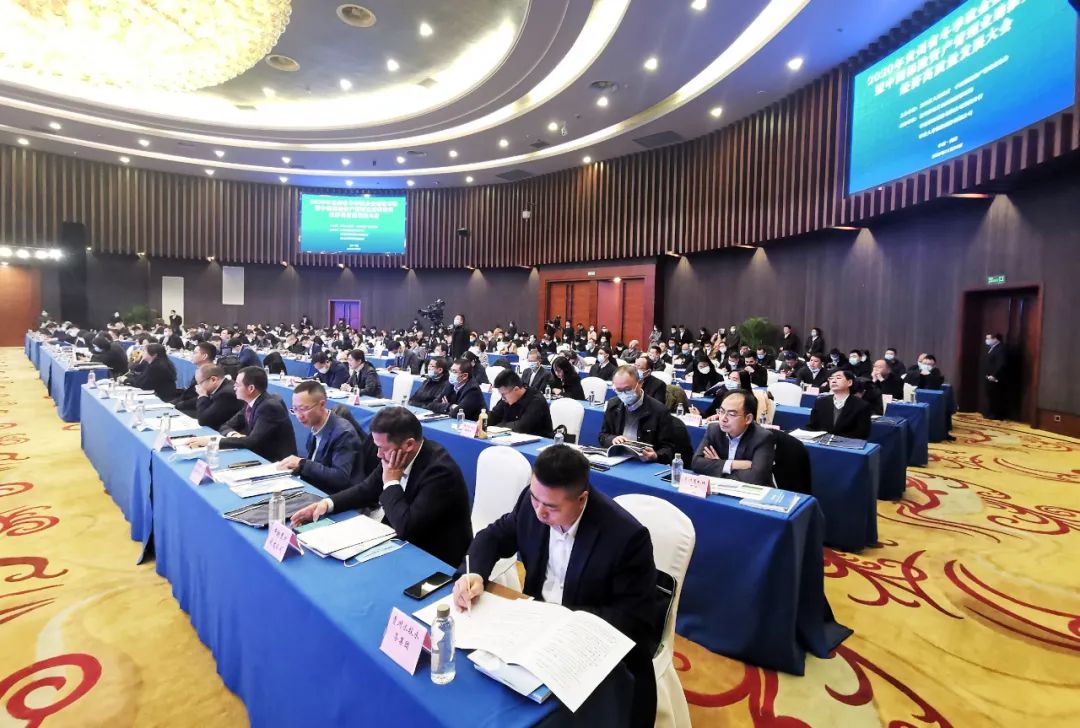 广西举行政金企融资对接大会 优化升级金融惠企政策