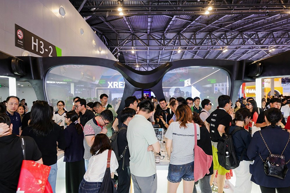 金龙机电：目前未有产品用在AI眼镜上