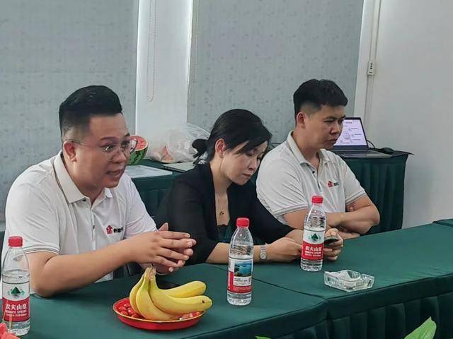 逆势崛起!18万亿零售大行竟成“黑马”?