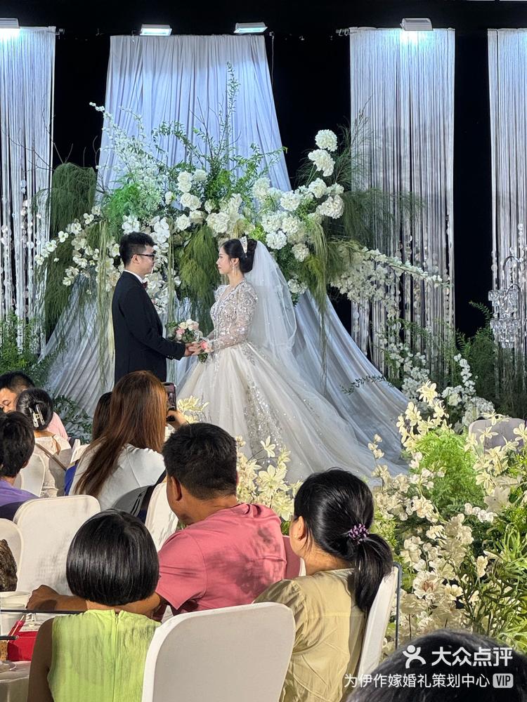 浙江绍兴：在酒店举办宴席，5桌及以上且消费满1万元，给予补贴！夜间经营商户满足条件的，一次性奖20万元