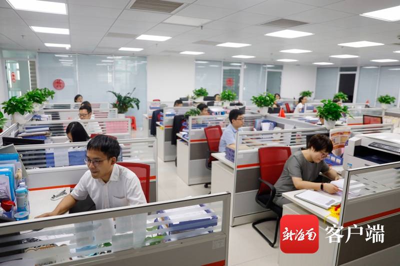 人保车险,人保服务_加工贸易行业现状与发展趋势分析