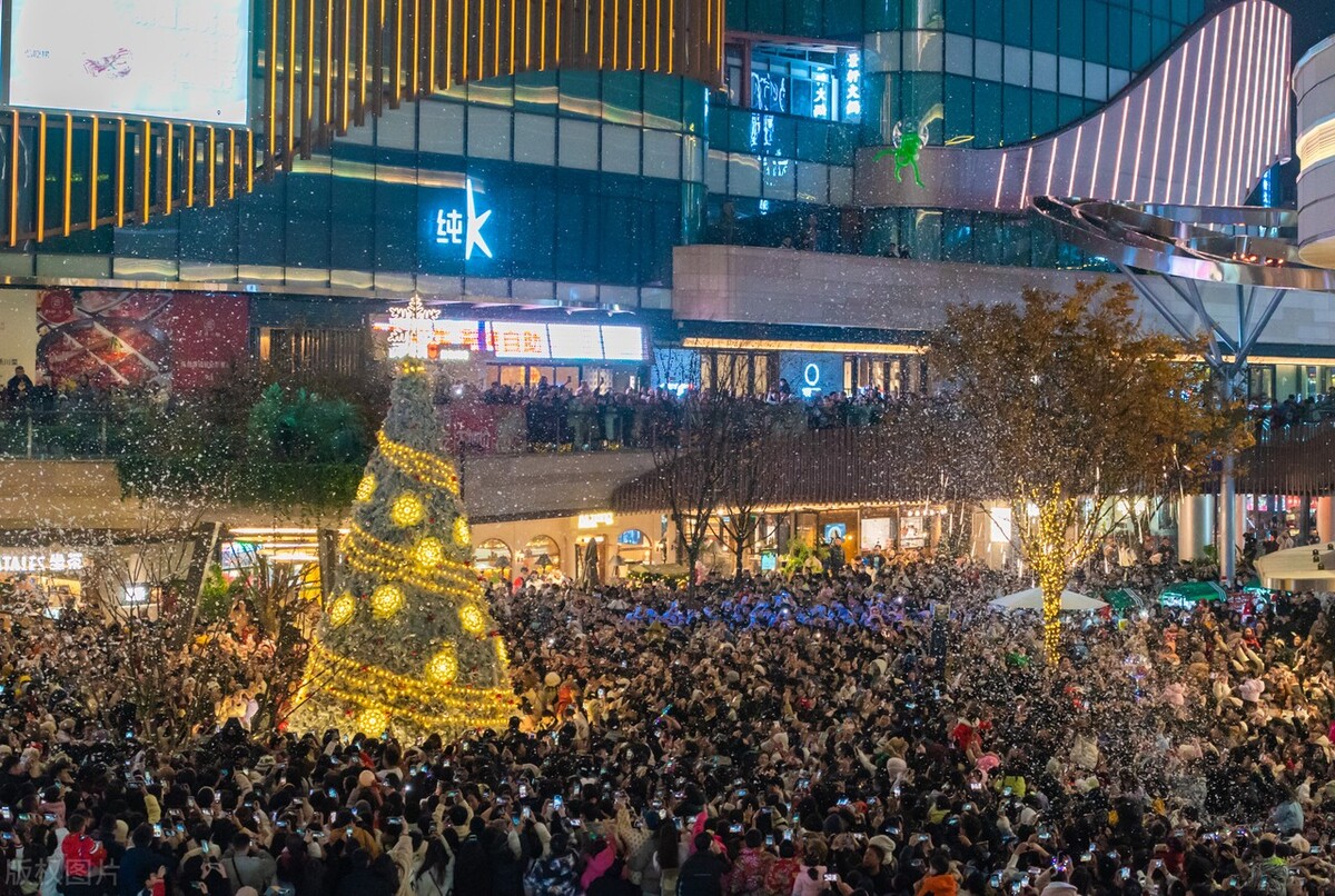 “非标商业”释放“别样”消费 重庆两江新区产业园区商业综合体焕新“求变”