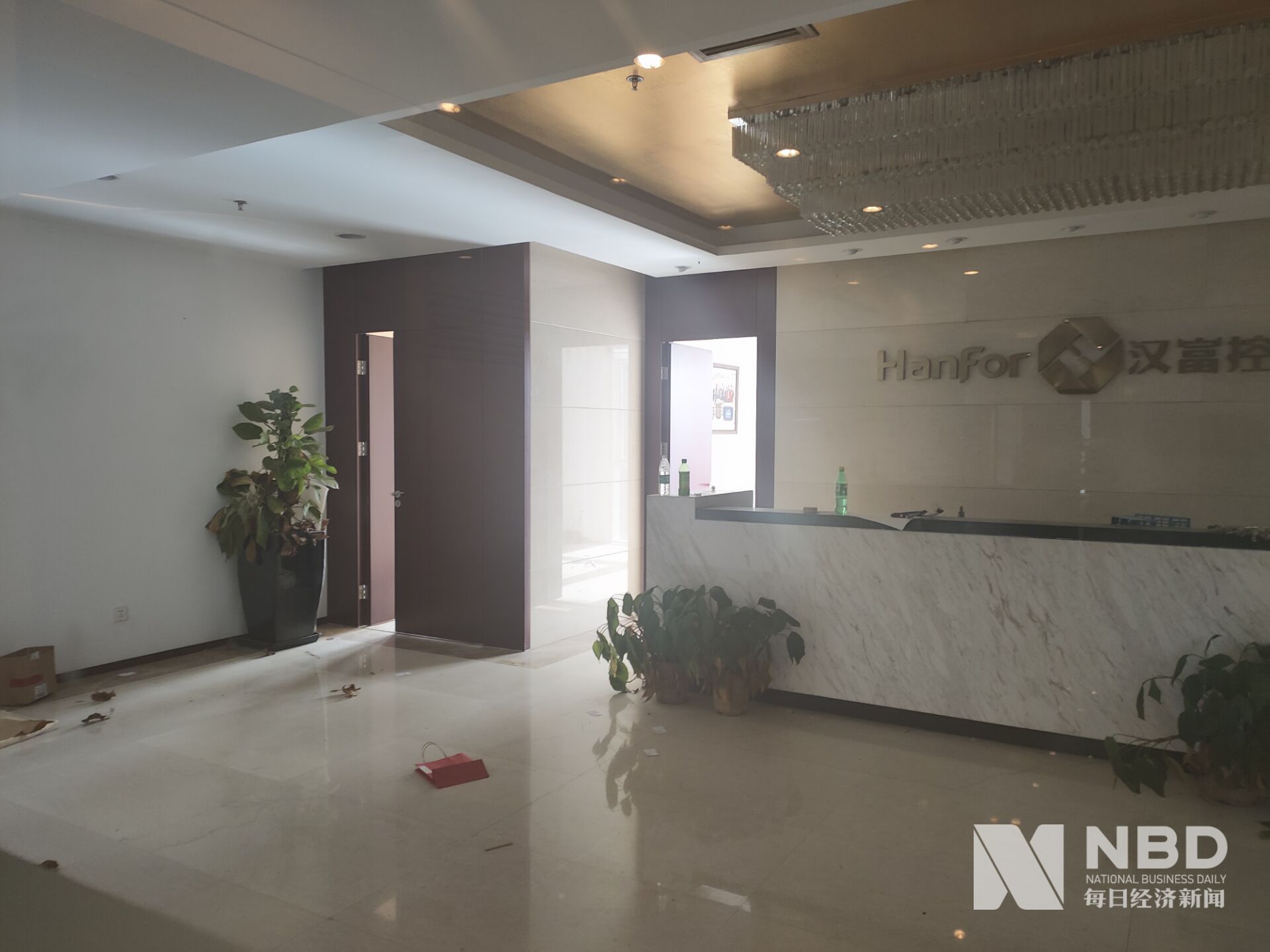 富滇银行上半年营收降超13%,2亿股股权流拍,数十位股东“失联”暴露股东结构难题