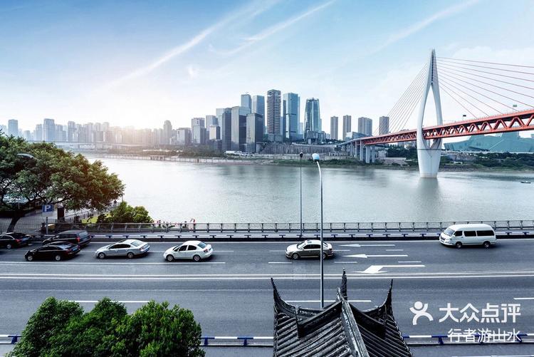 美团旅行：国庆假期首日出行达峰值