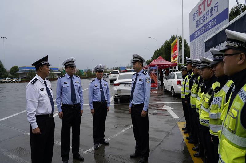 国庆中秋假期第五天全国道路交通总体平稳