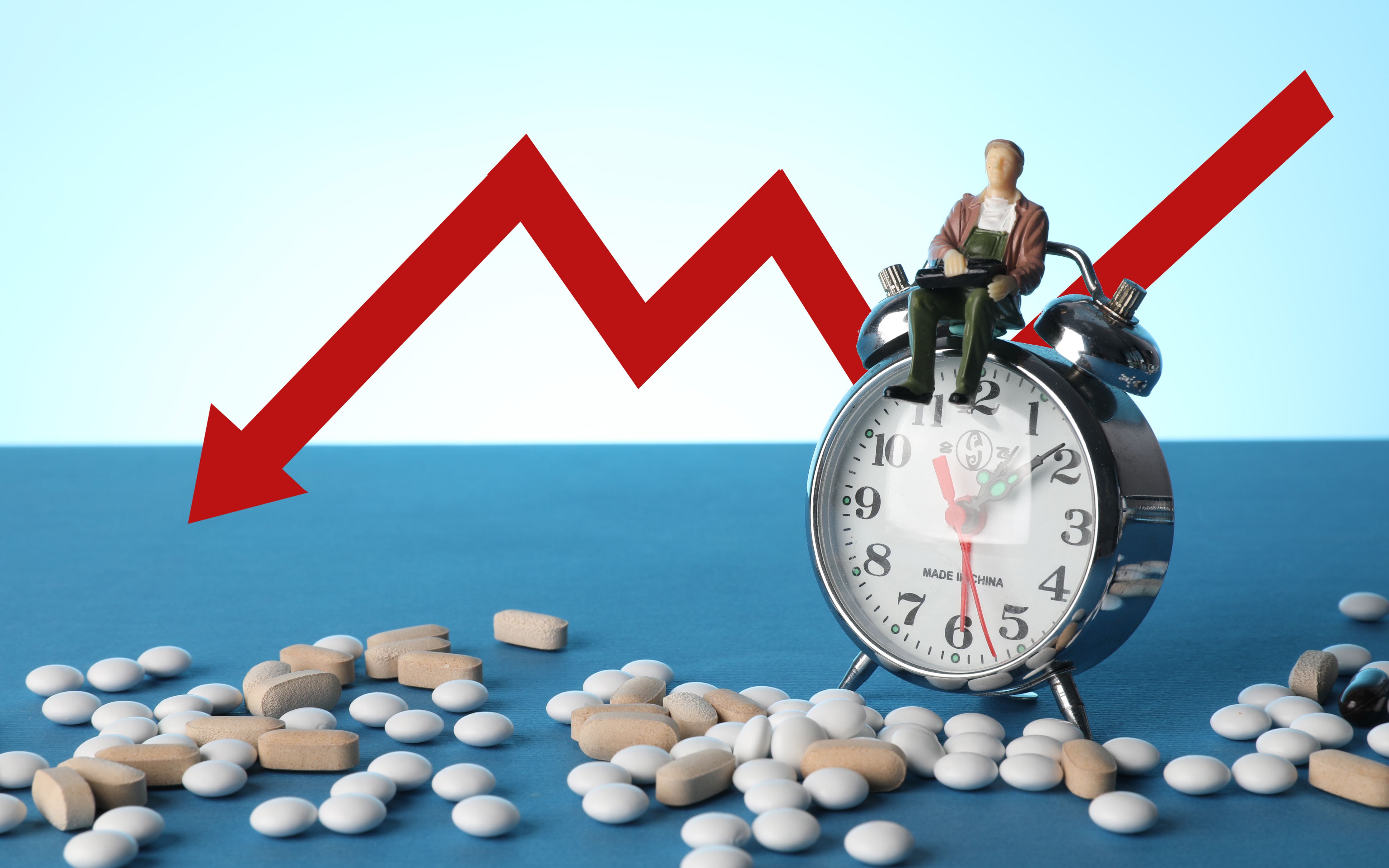 中亚股份董事史中伟减持75万股,减持金额701.25万元