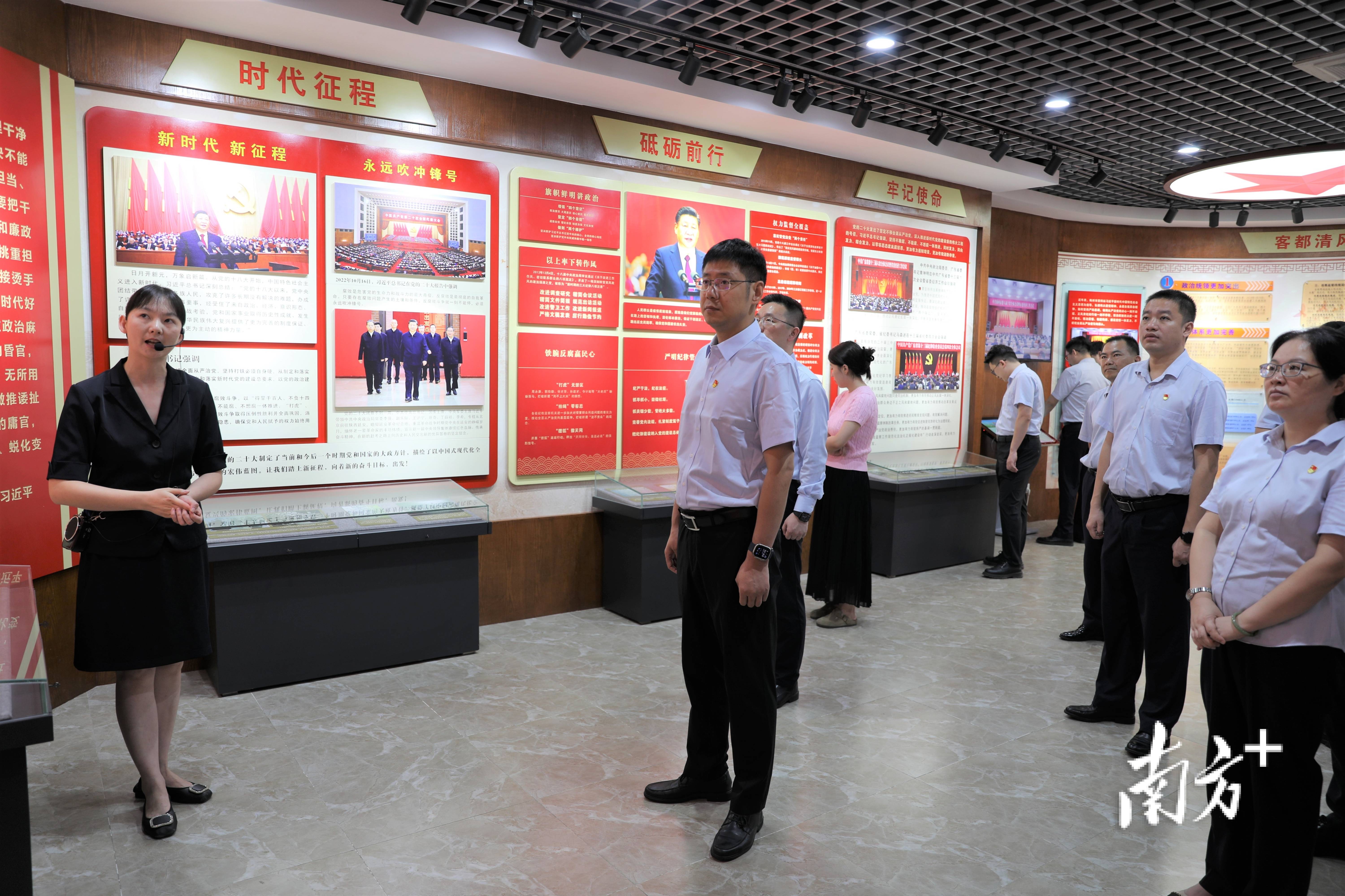 工商银行与湖南省政府举行工作会谈