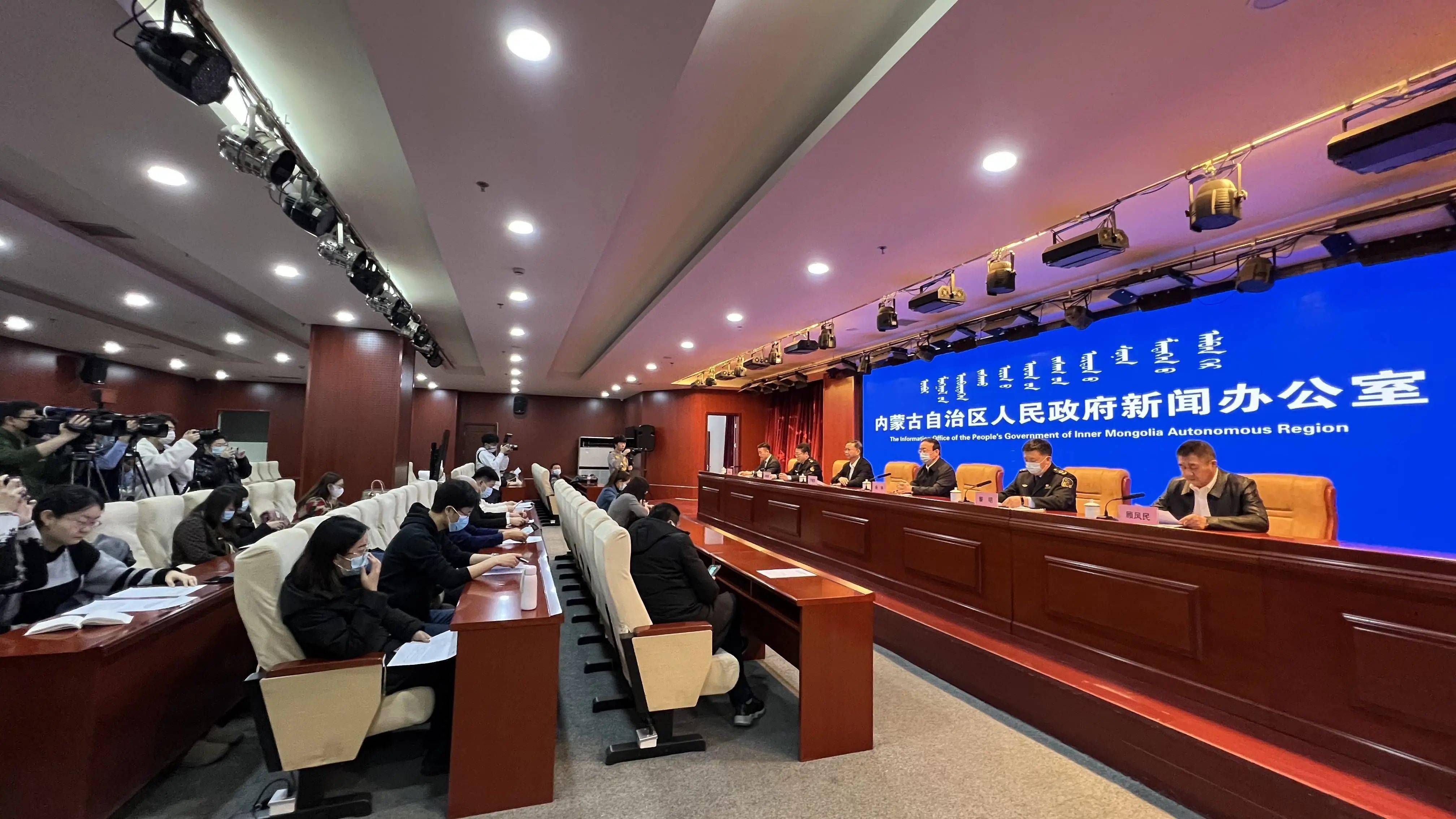 前三季度全国市场监管部门共查处互联网违法广告案件22185件 罚没款1.11亿元