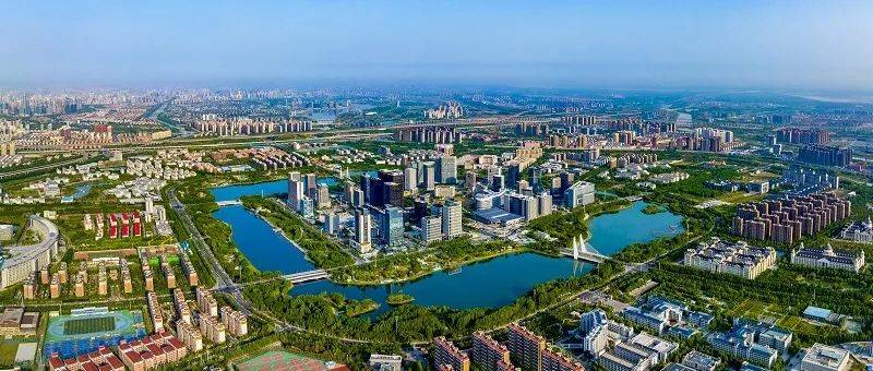 城市24小时 | 提升首位度，“弱首府”如何扛重任？