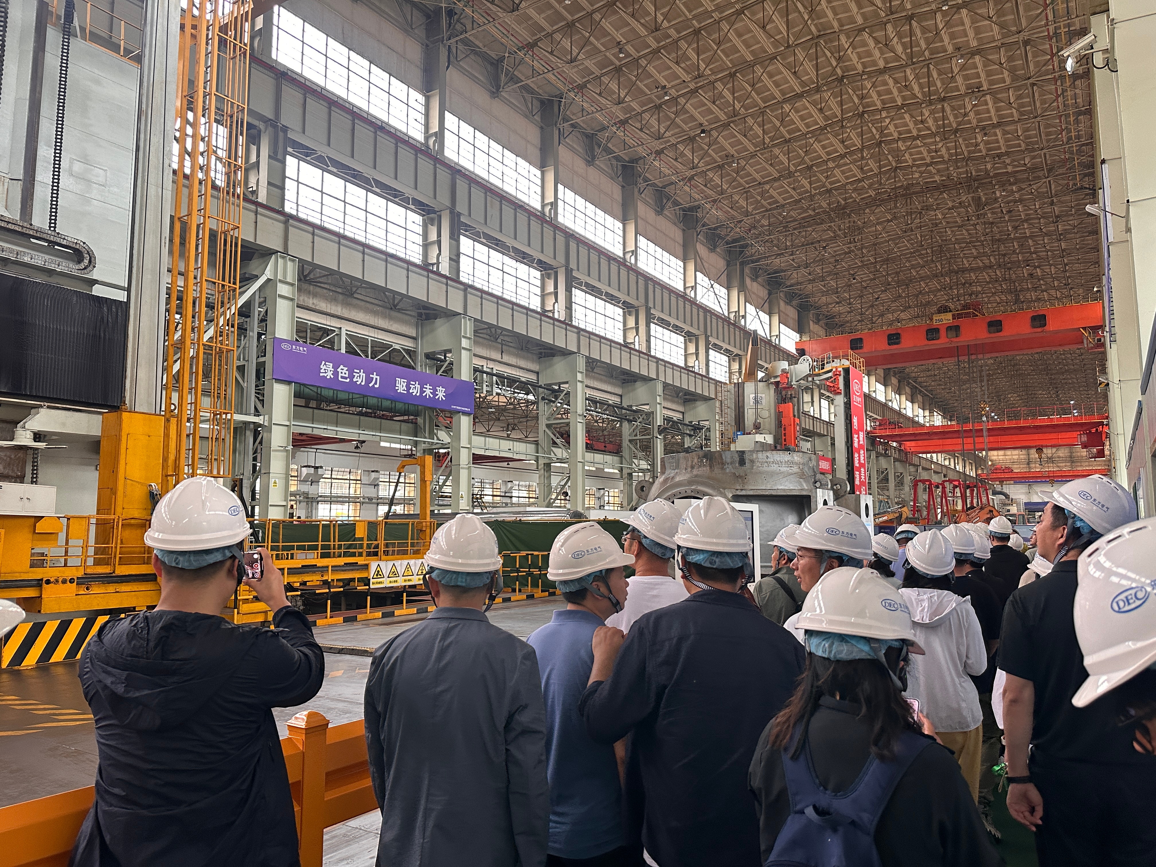 风电产业迎政策利好,电气风电大涨超14%