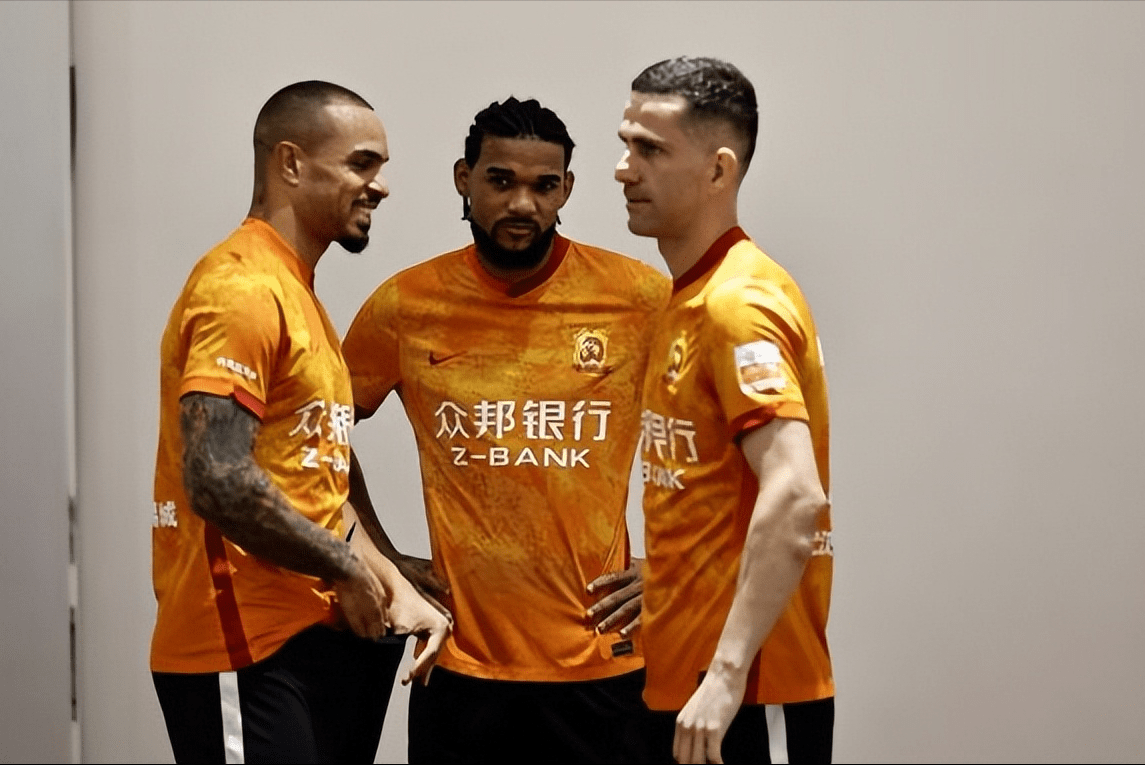 退市不是终点，长江健康领巨额罚单，受损投资者可维权！