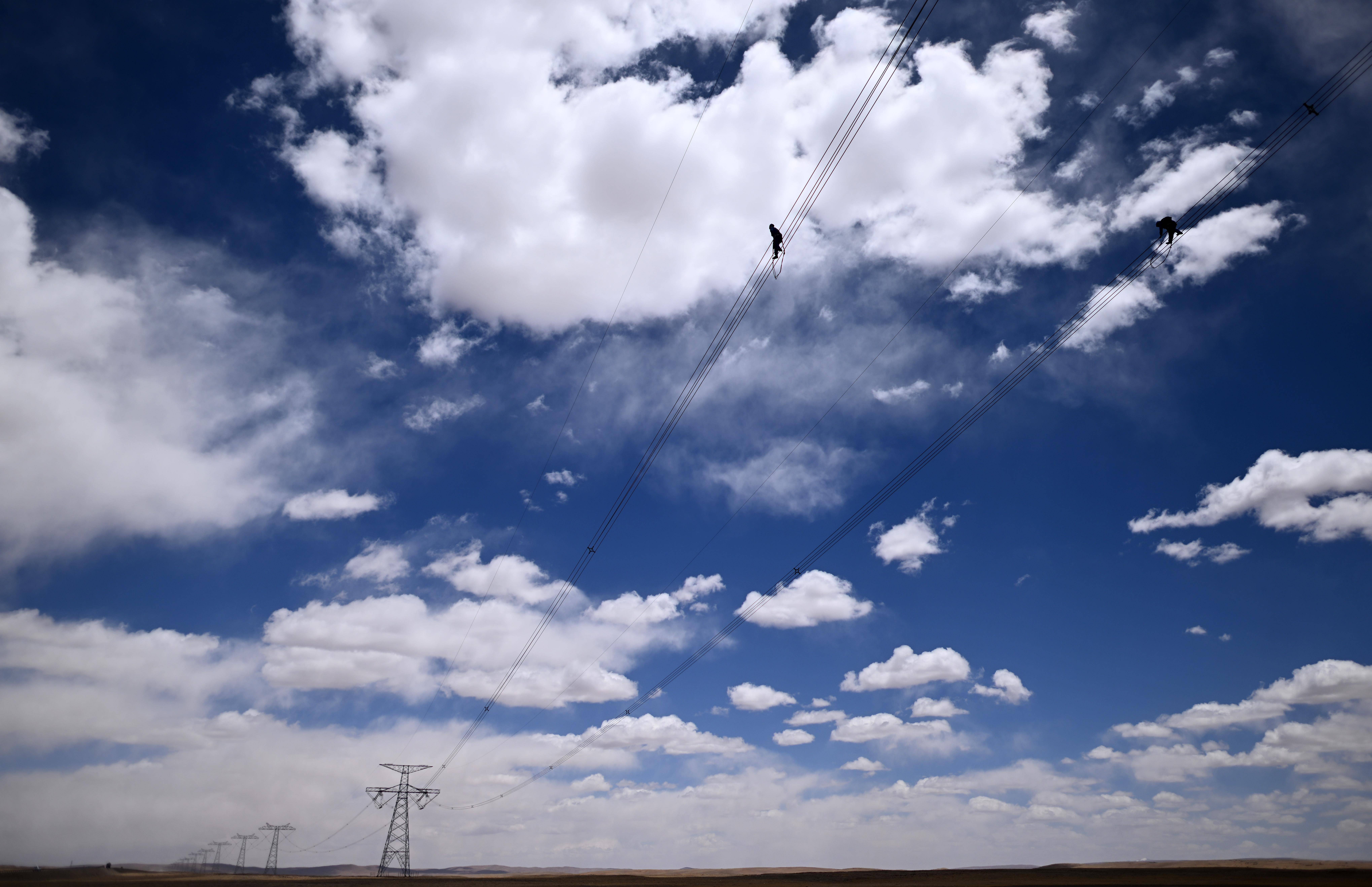 “电力天路”2.0版本实现输电能力翻倍