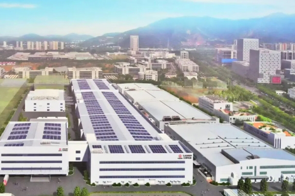 珠海冠宇:公司有“大圆柱”电池的技术储备,同时,公司半固态电池已量产