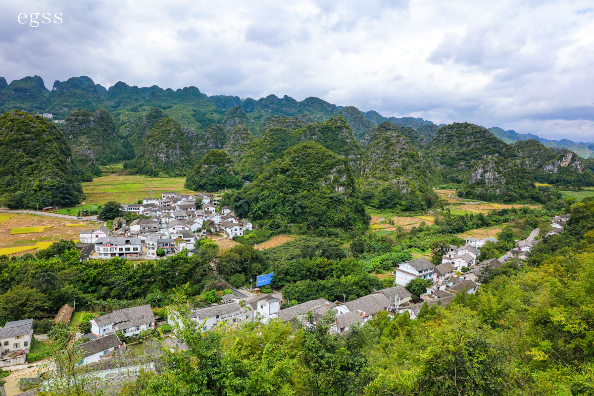 峰林深处的“数智密码”：从万峰林看大华智慧物联如何重塑文旅新生态
