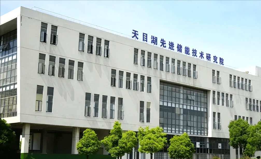 硅基负极材料应用前景广阔,多家上市公司已深度布局