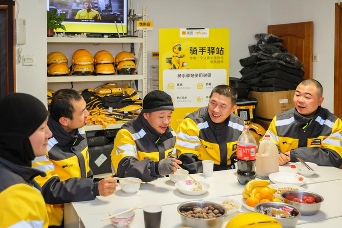 美团未来五年投入100亿完善骑手保障，推出骑手公寓、拓展大病关怀