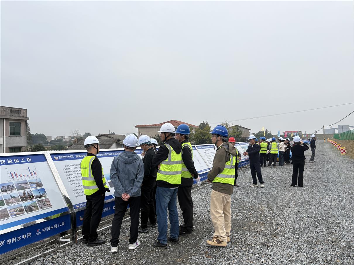 湖南将用五年完成洞庭湖一线堤防全面排查整治