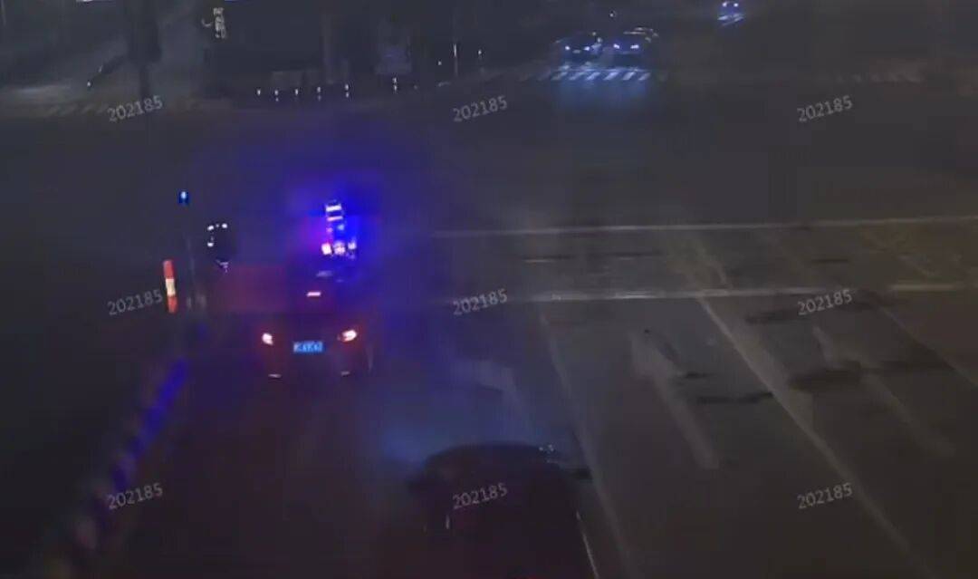 万科，深夜突发！