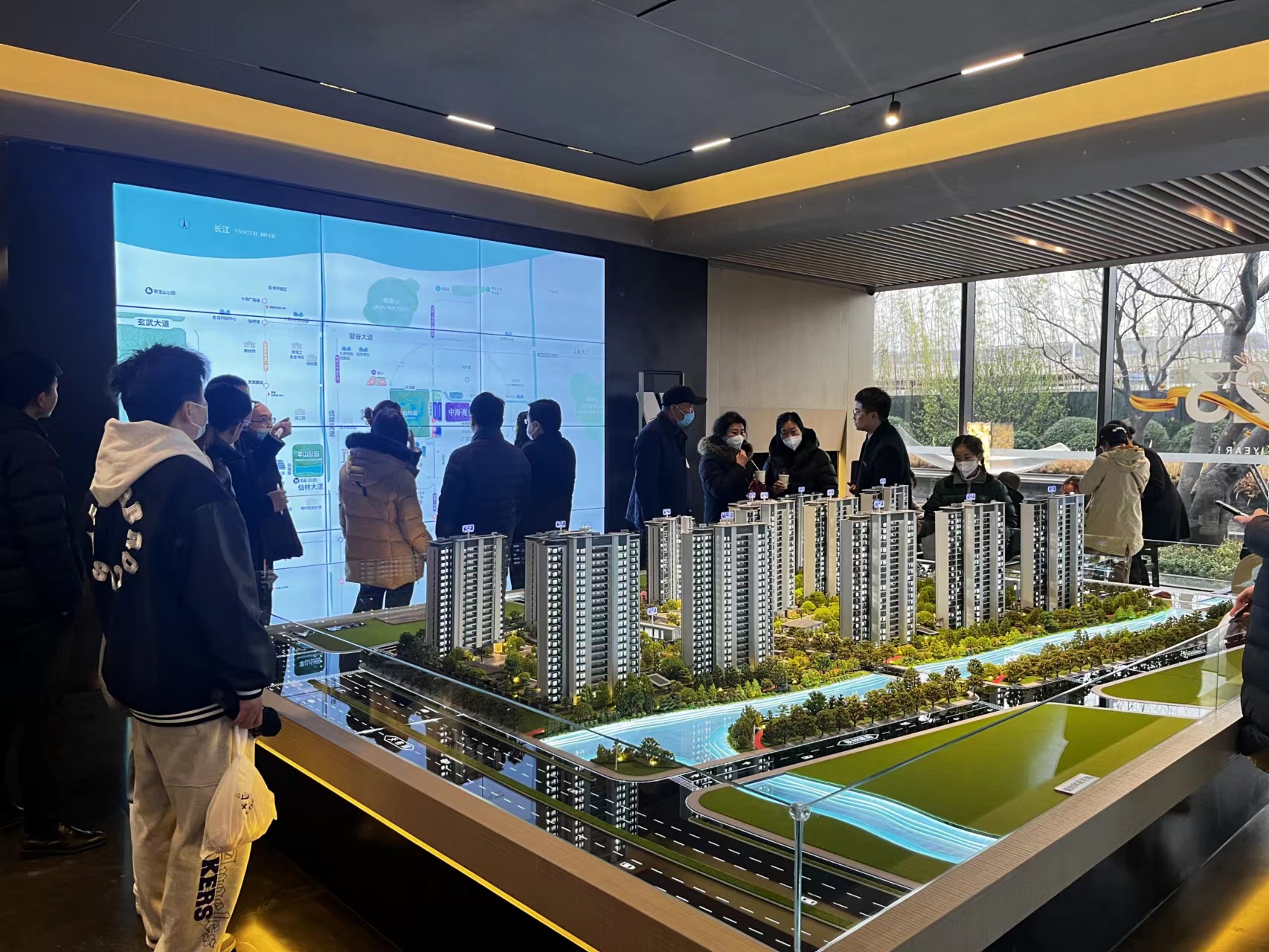 天风证券给予海南华铁买入评级,Q1出租率回暖带动业绩高增,开拓算力租赁第二成长曲线