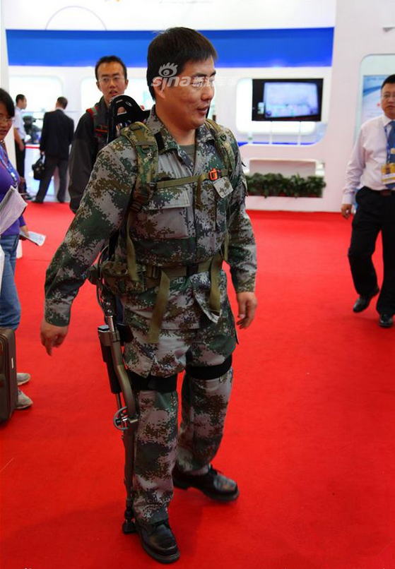 探路者推出第二代外骨骼产品 与多家景区达成租赁合作