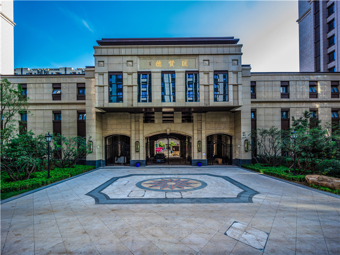 中国中冶：出售中冶置业100%的股权及公司对中冶置业的标的债权