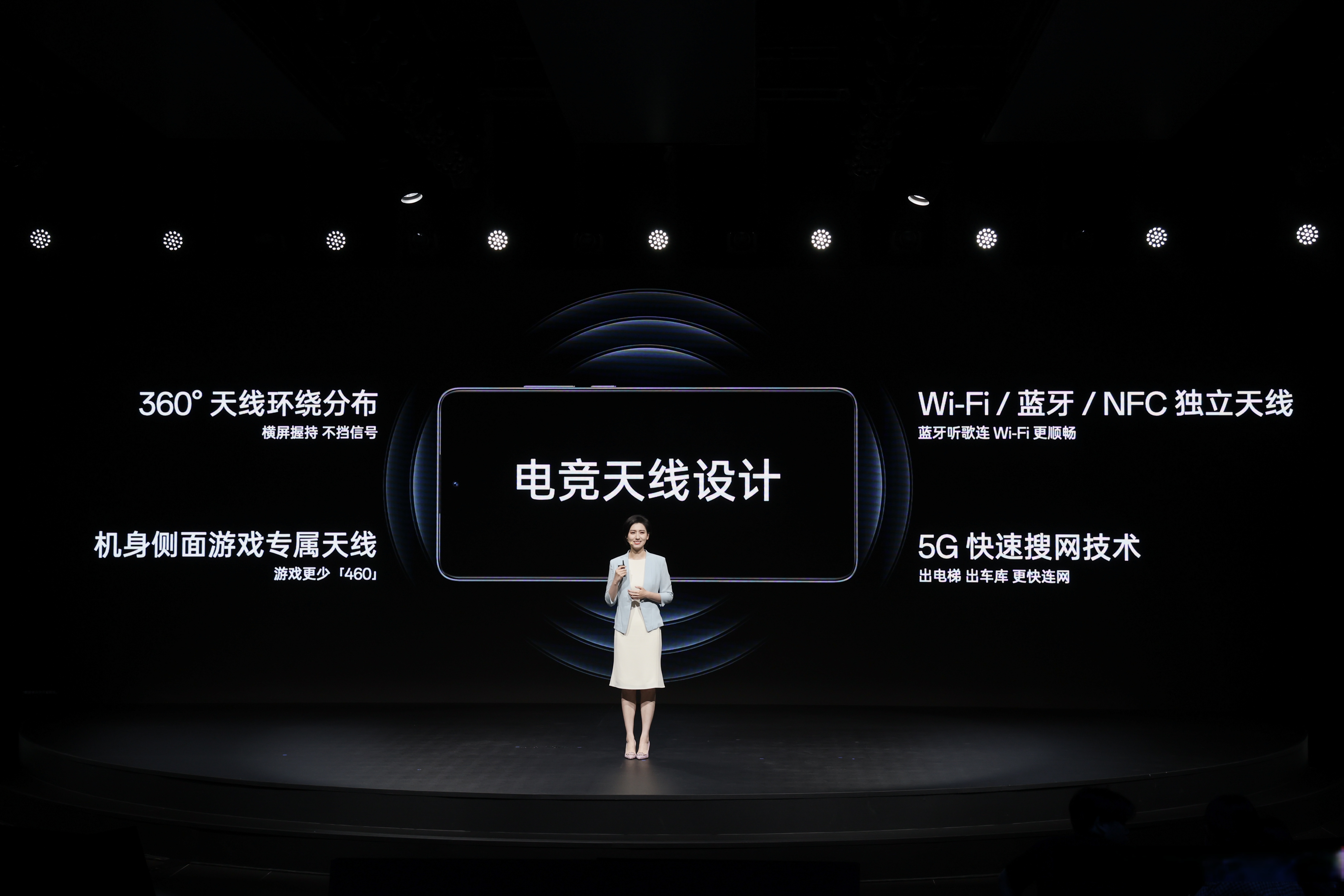 从“智能应用”到“思考伙伴”:希沃超能小希正式发布,助力构建人机协同智慧课堂新生态