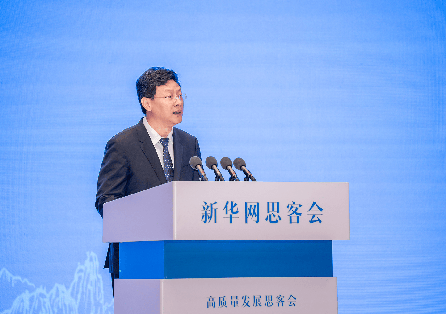 商务部新闻发言人就安世半导体问题答记者问