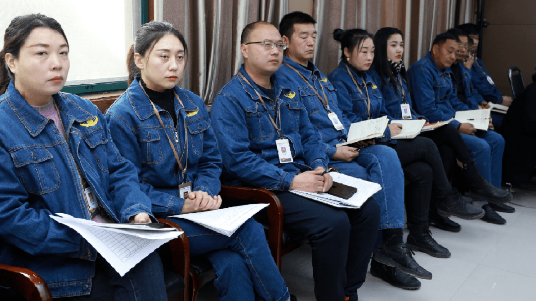 万得凯：12月24日召开董事会会议