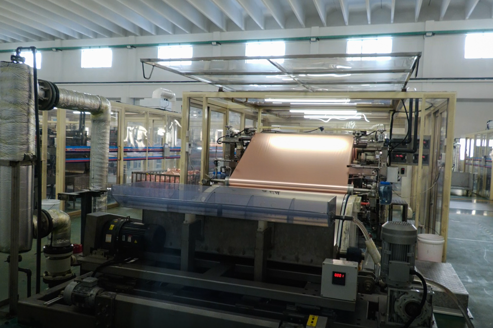 德福科技：电解铜箔总开工率达100%满产状态