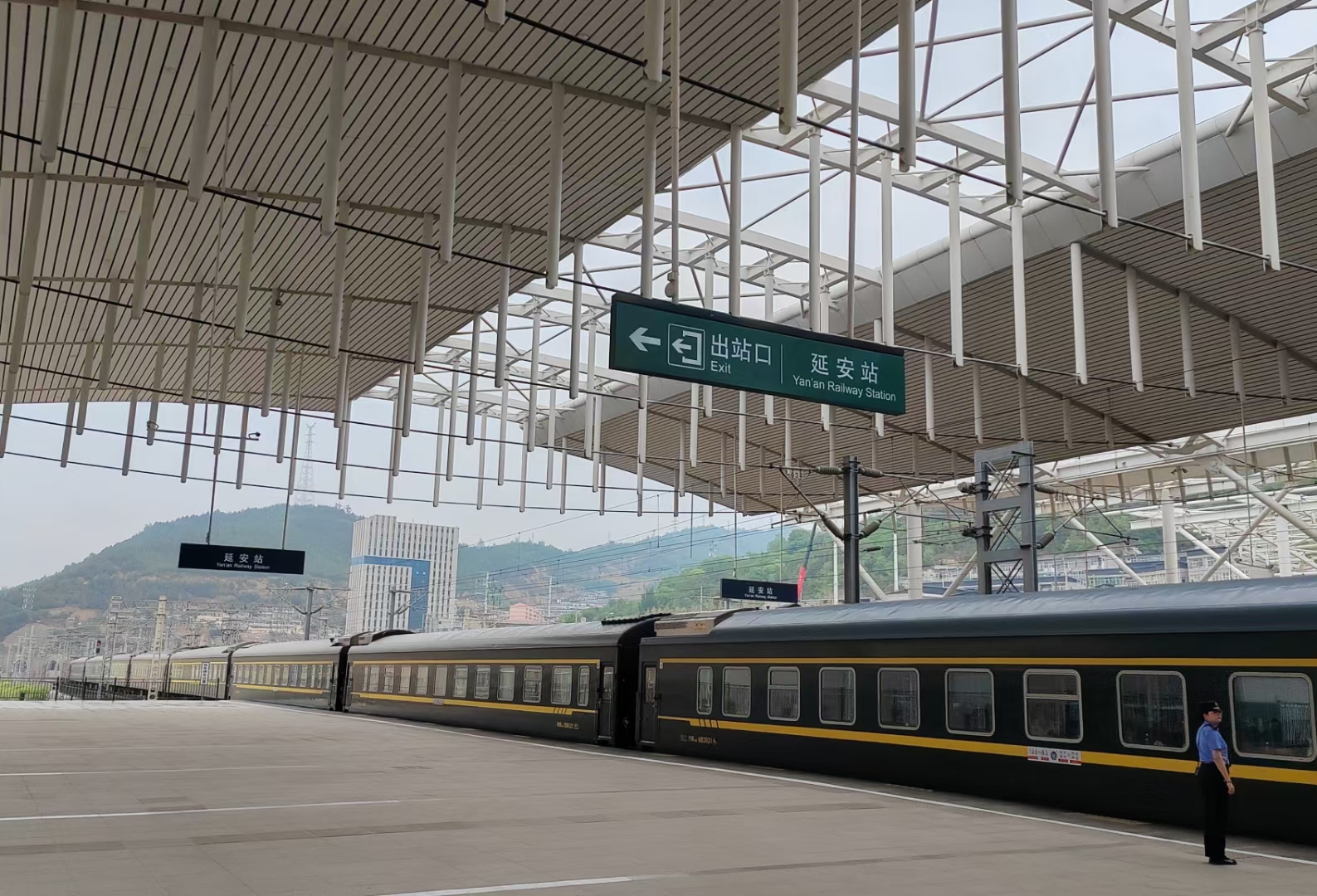 西安至延安高铁12月26日开通运营