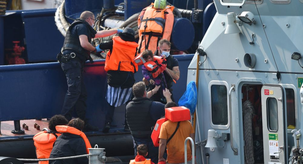 2025年经英吉利海峡偷渡抵英人数显著增加