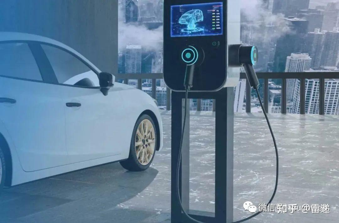 赛微微电:1月7日高管葛伟国减持股份合计1.2万股