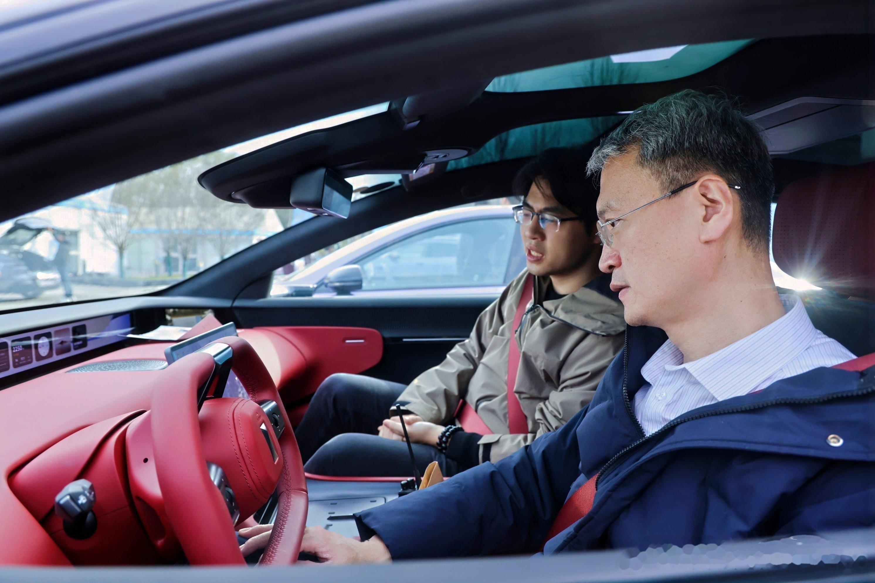 2030年城市NOA将成为辅助驾驶和自动驾驶主流功能