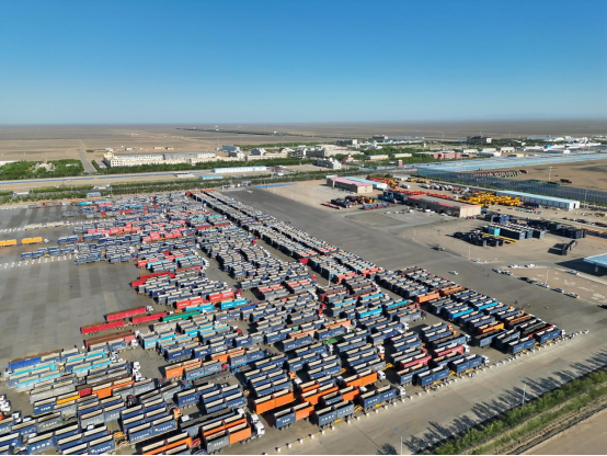 连续3年突破亿吨大关 内蒙古陆路口岸货运量居全国第一