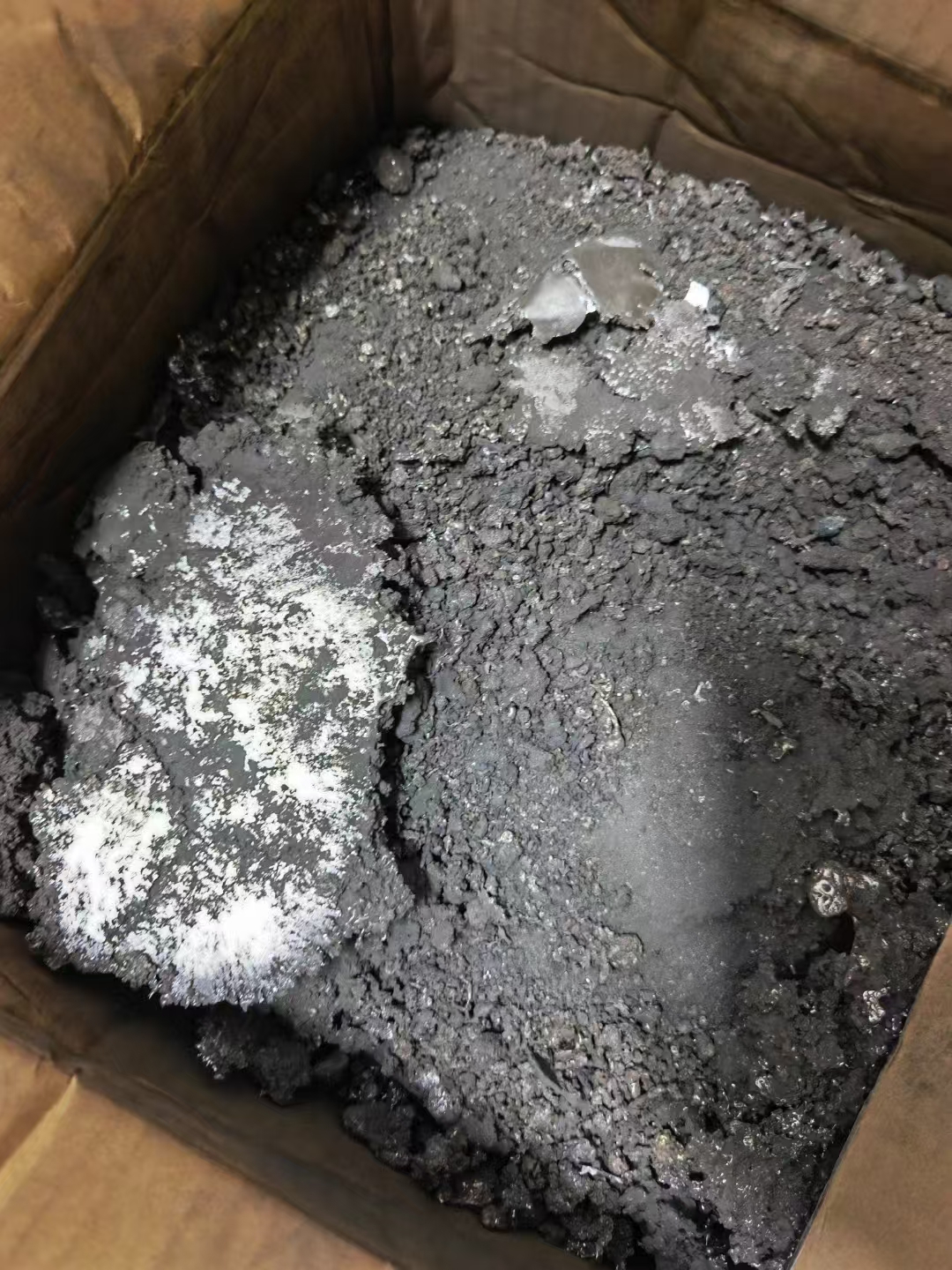 华锡有色:华锡矿业铜坑矿采矿权延续变更尚未完成,公司会持续跟进办证进度