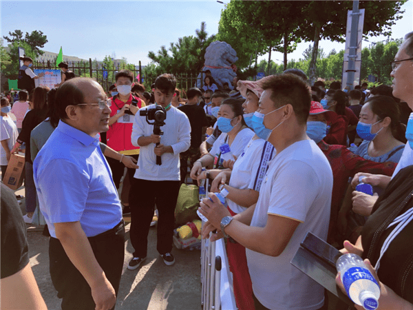 恒星科技：1月16日召开董事会会议