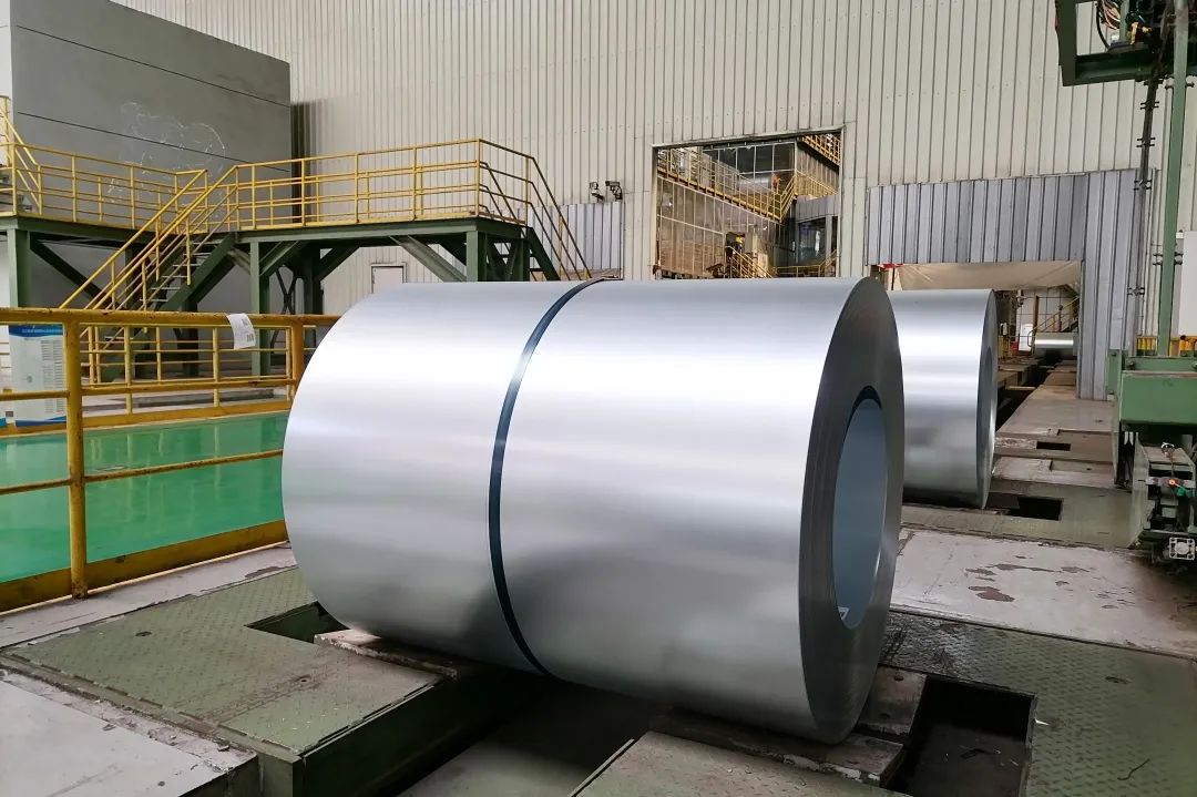 附近民众称，包钢股份板材厂爆炸时感觉像地震